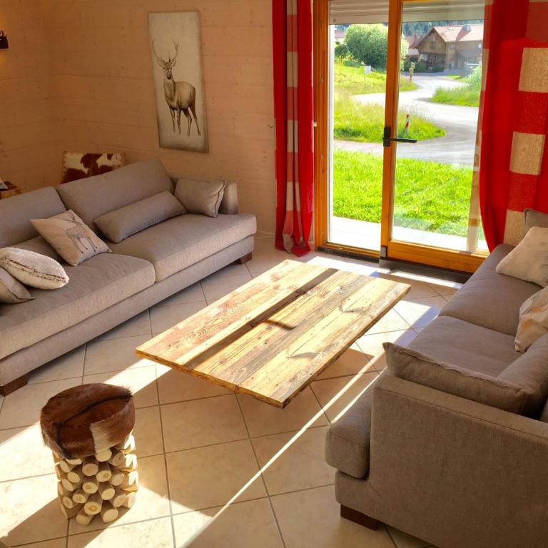 Chalet Le Flocon Bleu - Mauselaine avec vue sur le Lac de Gérardmer - Chalet 3 Chambres - 68
