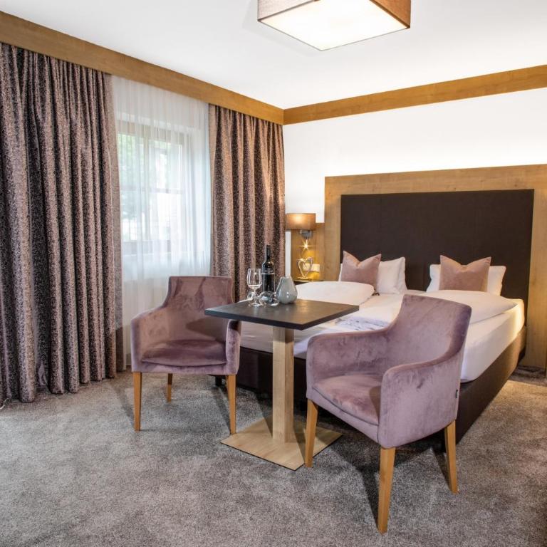 Hotel St. Nikolaus - Dreibettzimmer - 5
