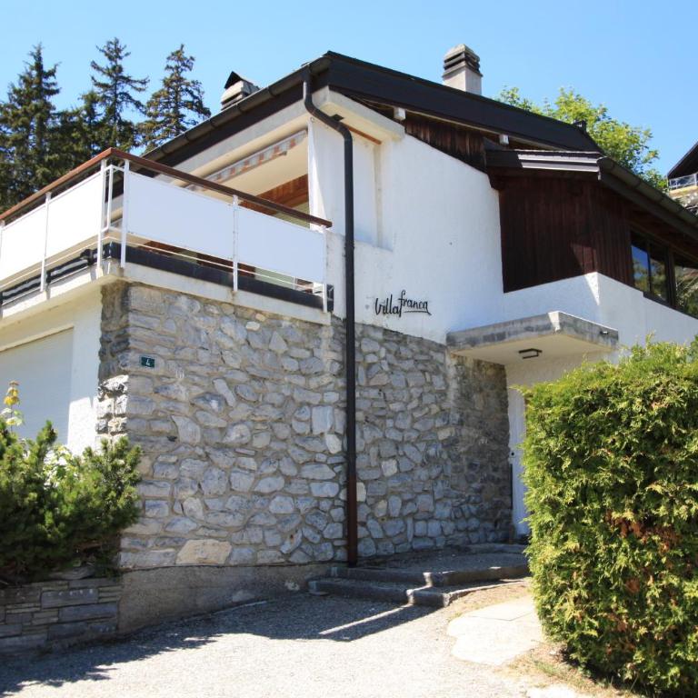 Apartment Villa Franca - Three-Bedroom Apartment - 1