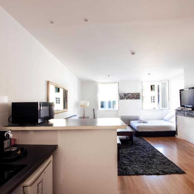 Studio - Apartamento Estudio con vistas al puerto - 8