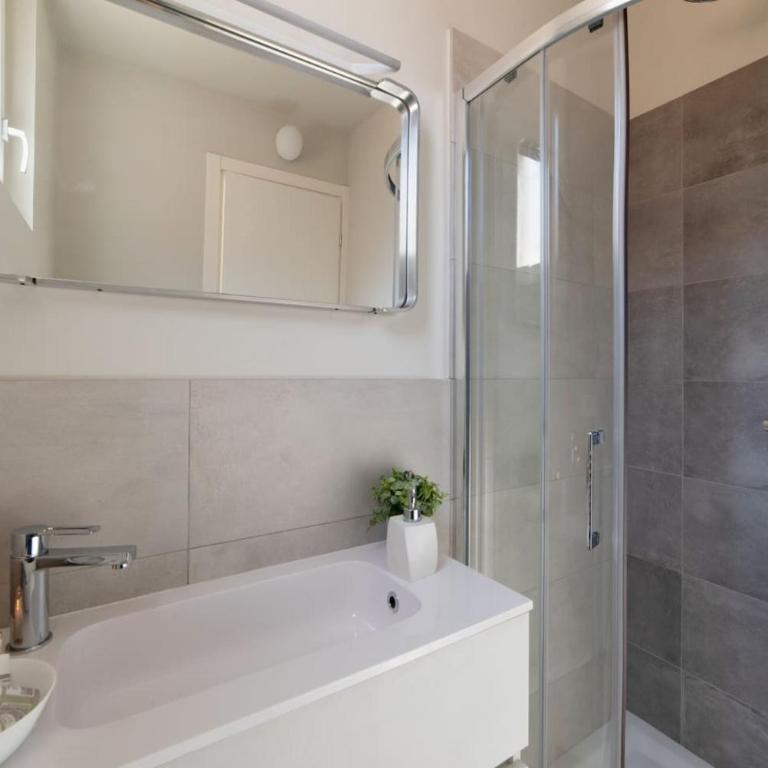 Ponte Vecchio Studio - Apartment with Terrace - 13