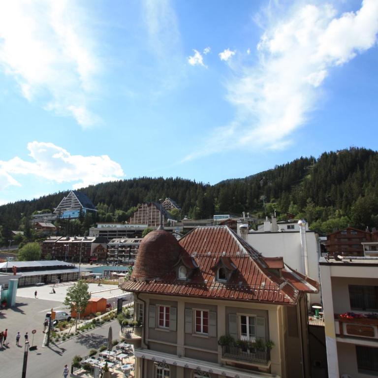 Apartment International - Appartement 3 Chambres / 7 - 20