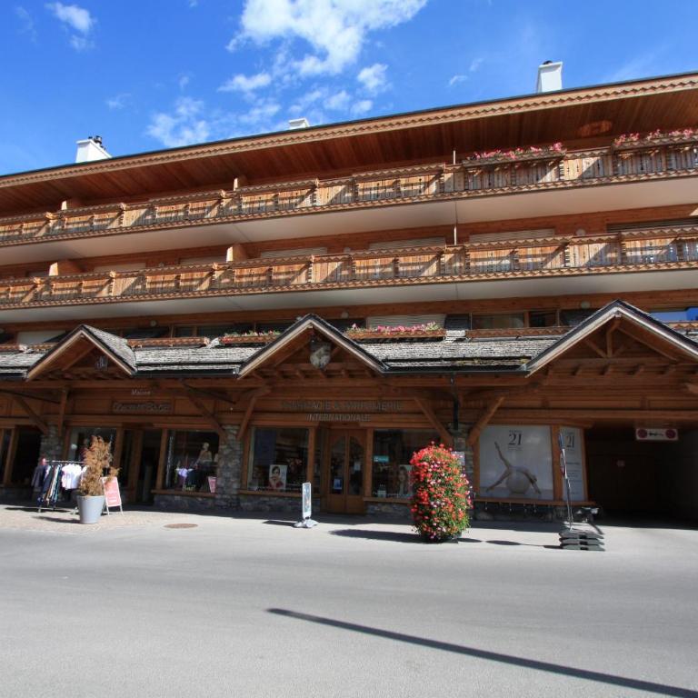 Apartment International - Appartement 3 Chambres / 7 - 1