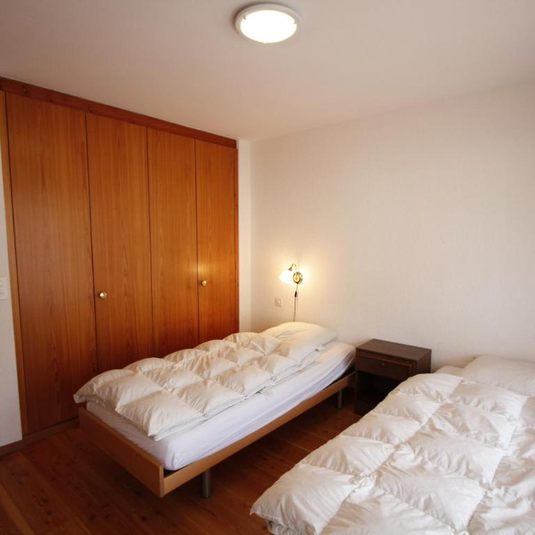 Apartment International - Appartement 3 Chambres / 7 - 11