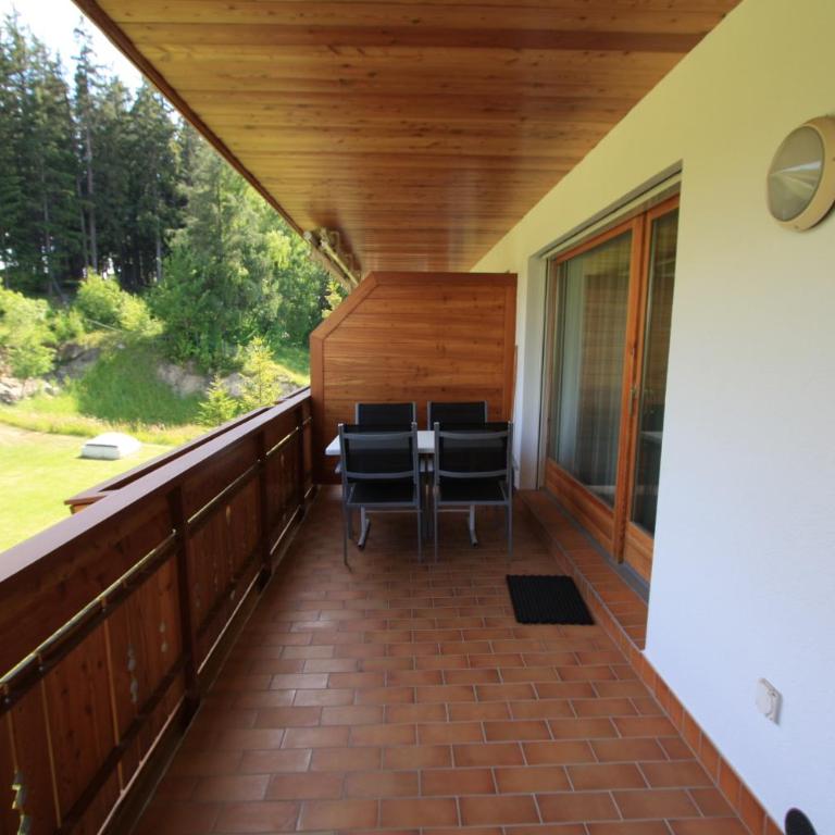 Apartment International - Appartement 3 Chambres / 7 - 15