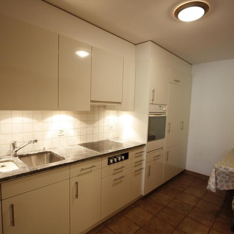 Apartment International - Appartement 3 Chambres / 7 - 5