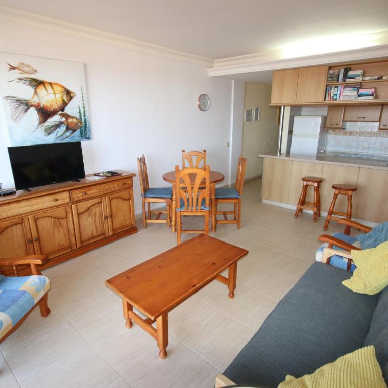 SOTA 3 by RENTMEDANO Beach front, spectacular ocean views, parking, WiFi - Apartamento con vistas al mar - 3