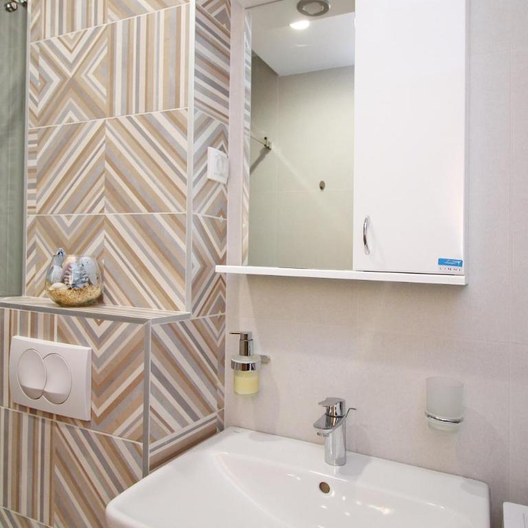 Apartman Laki Zlatibor - Apartman sa 1 Spavaćom Sobom i Pogledom na Vrt - 35