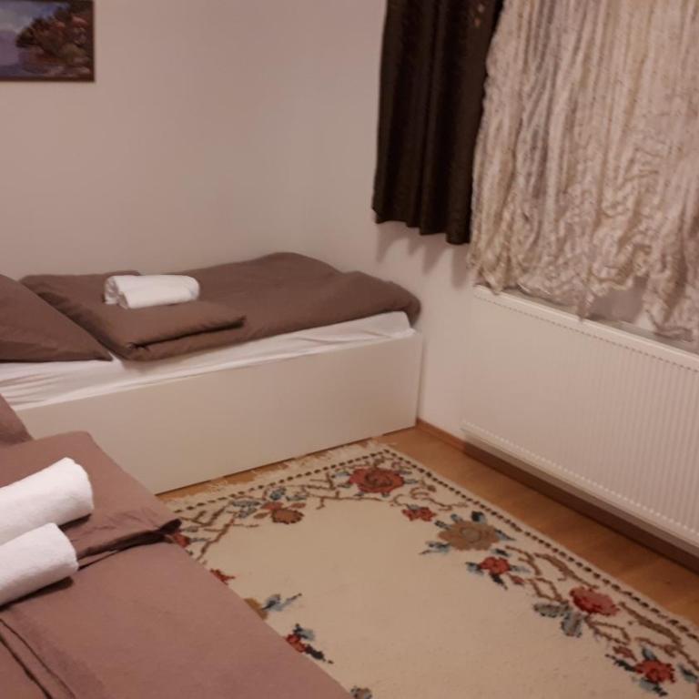 OUR WAY S apartment with two aircos and own garage - Apartman sa 2 Spavaće Sobe - 13