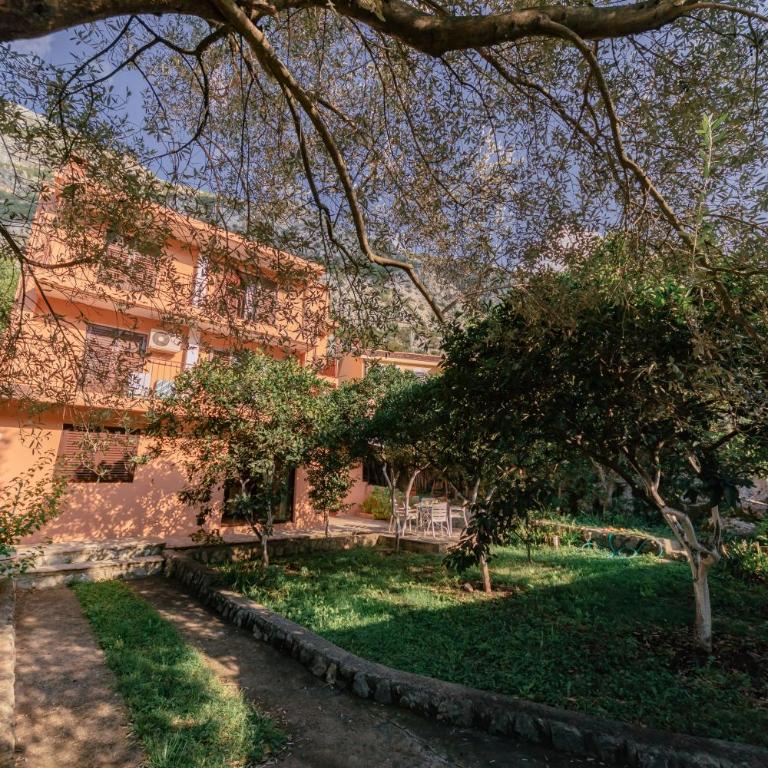 Orange Dream Apartment - Apartman sa Pogledom na Vrt - 15