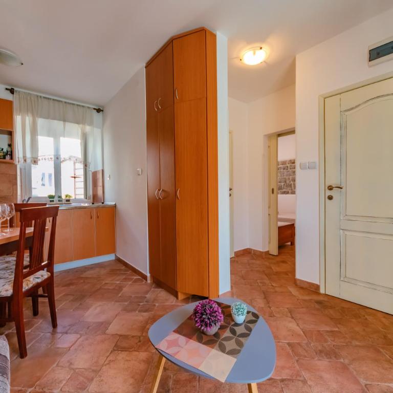 Apartments Bigovo Veljic - Apartman s 1 Spavaćom Sobom Traste - 6