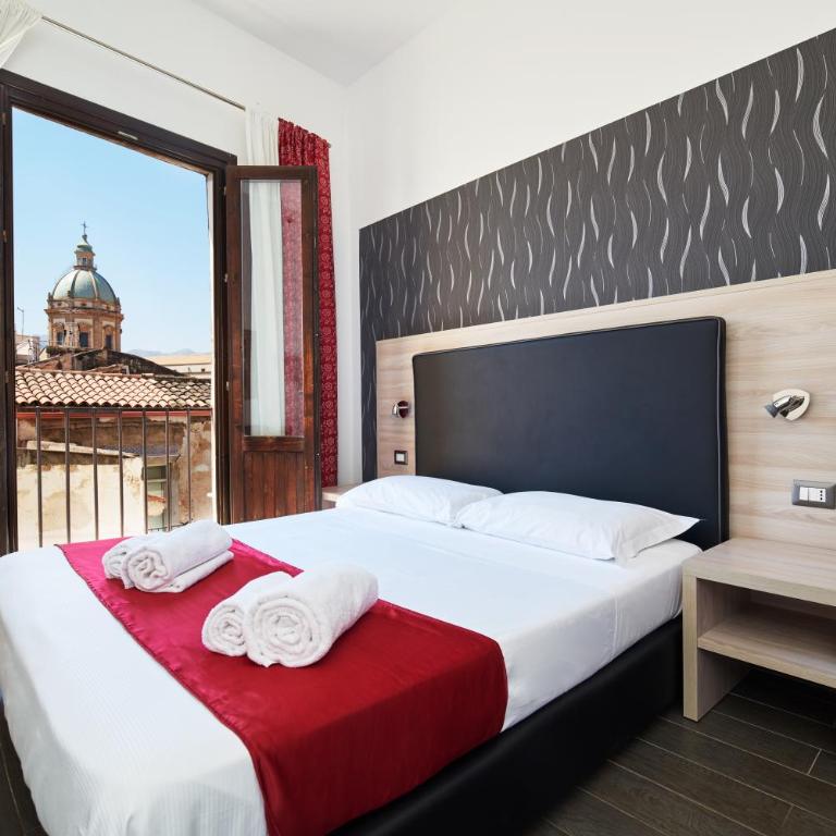 La Terrazza sul Centro - Queen Room - 5