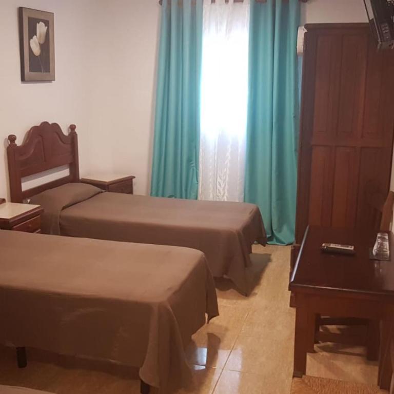 Hotel Manantiales - Habitación Doble con cama supletoria - 1 o 2 camas - 15