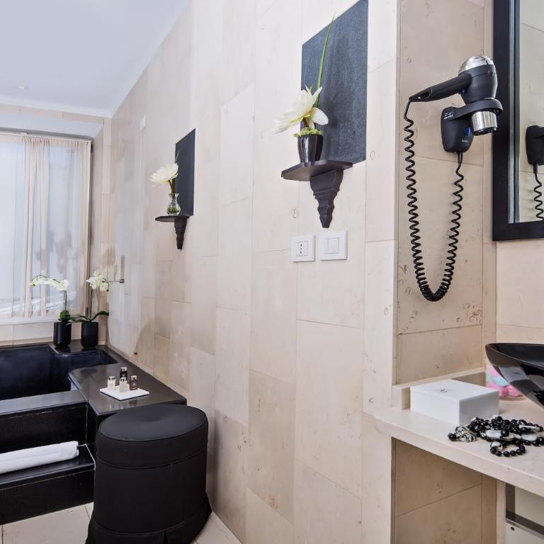 Villa Marina Capri - Preferred Hotels & Resorts - Camera Matrimoniale Deluxe - 5