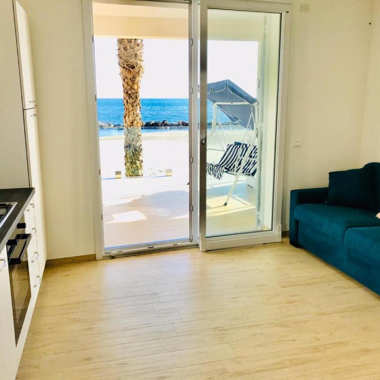 Sea House Tonnara - Two-Bedroom Apartment - 7