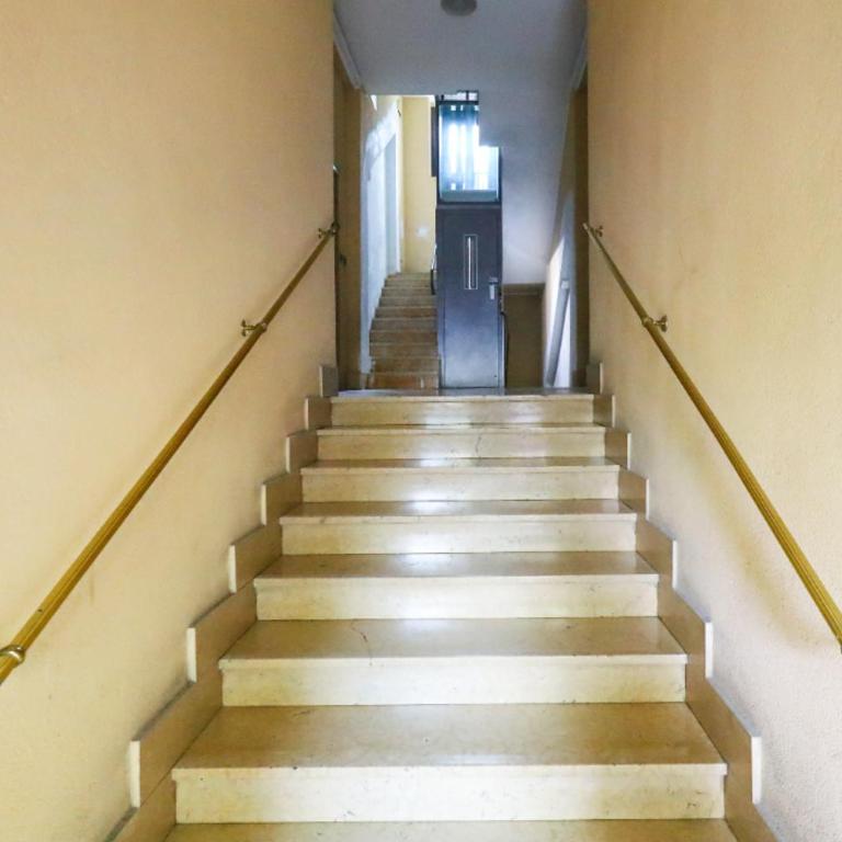 34 Via Giulio Carcano - Appartamento - 69
