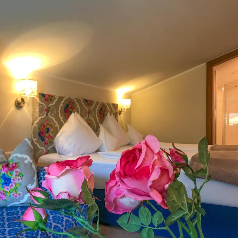 Andi's Skihotel - Familienzimmer mit Bergblick - 2