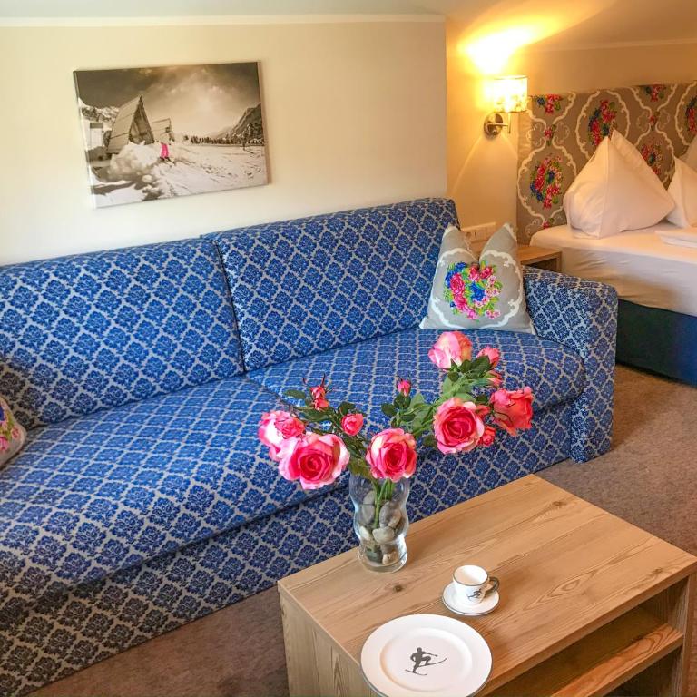 Andi's Skihotel - Familienzimmer mit Bergblick - 5