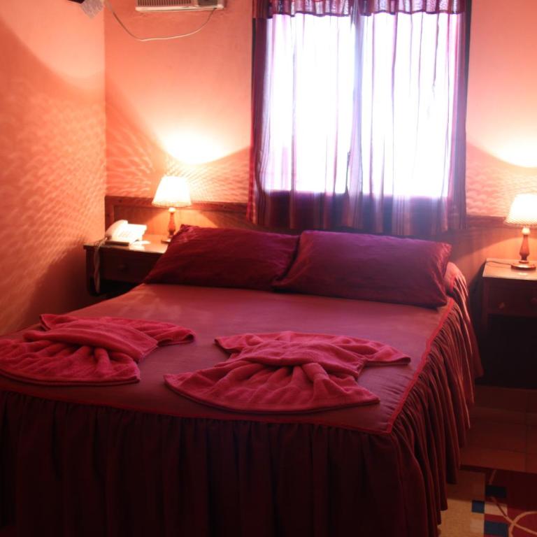 Hosteria Maryland - Habitación Quíntuple - 1