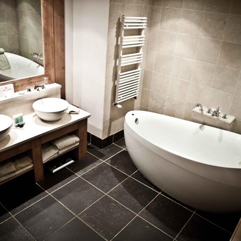 Hôtel Les Barmes De l'Ours - Suite Prestige - 1