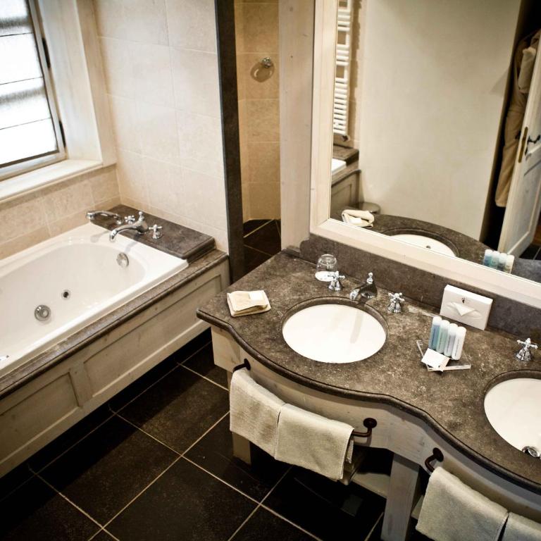 Hôtel Les Barmes De l'Ours - Suite Familiale Deluxe (2 Adultes + 2 Enfants) - 4