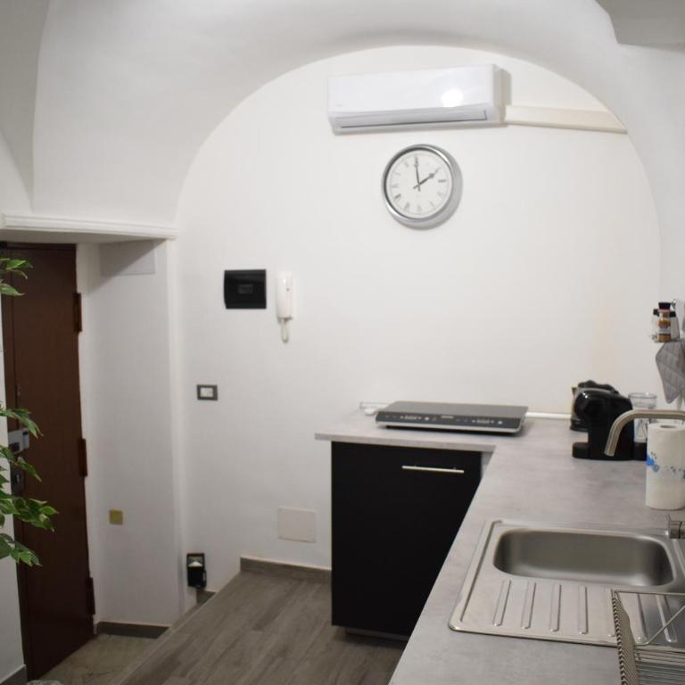 B&W Loft - Apartment - 13