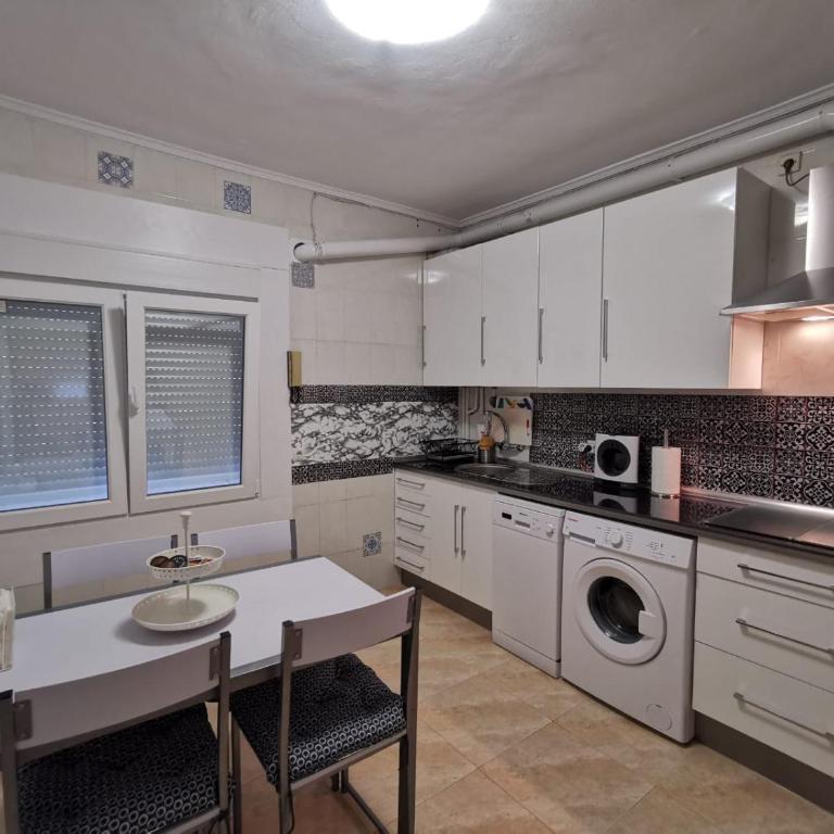 Casa Coqueta y confortable en Oviedo - Apartamento de 3 dormitorios - 9