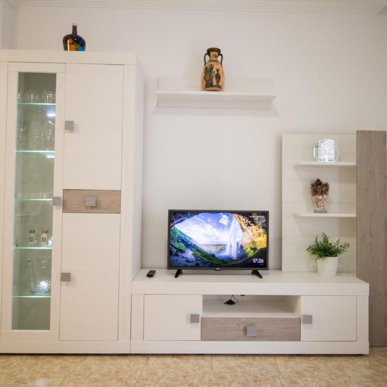 Alacant Home: Santa Pola. Piso moderno a 200 metros de la playa - Apartamento de 2 dormitorios - 4