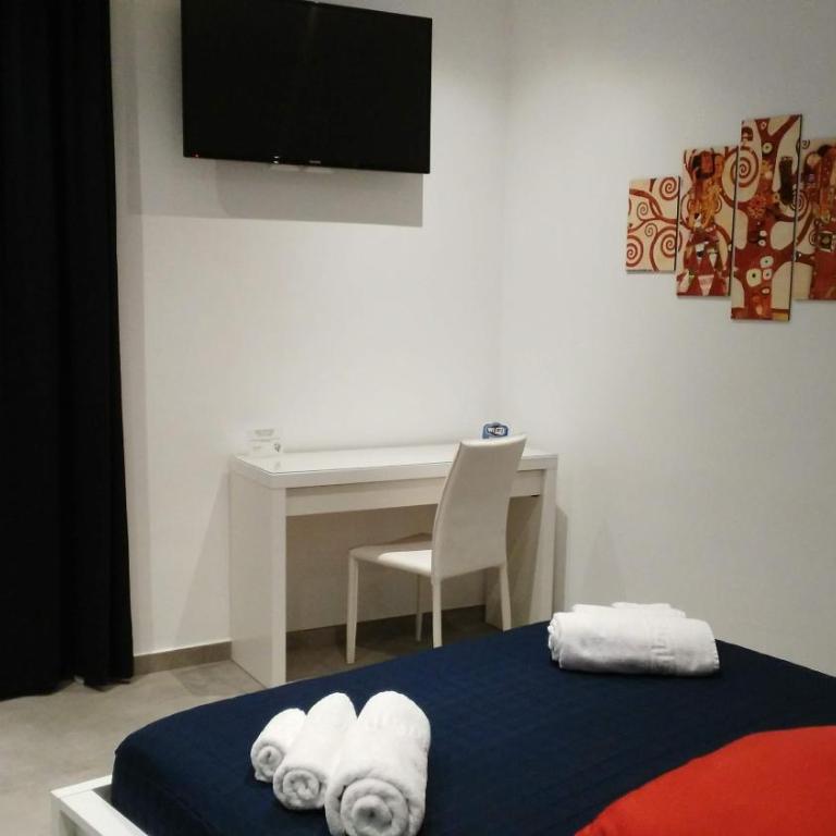 Palazzo Verdi Holiday Viterbo - Camera Quadrupla con Bagno Privato - 29