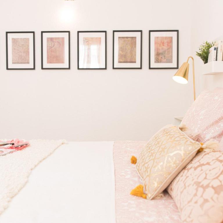 Adults Only Sunny Quiet Apartment with Aircon in Center of Las Americas - Apartamento con vistas a la piscina - 4