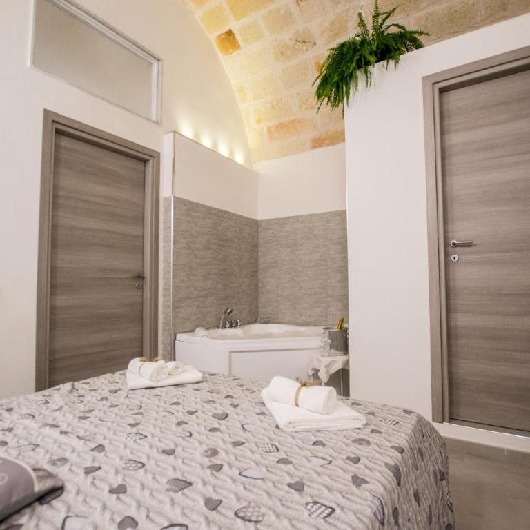 Suite 87 - Casa con 1 Camera da Letto e Vasca Idromassaggio - 3