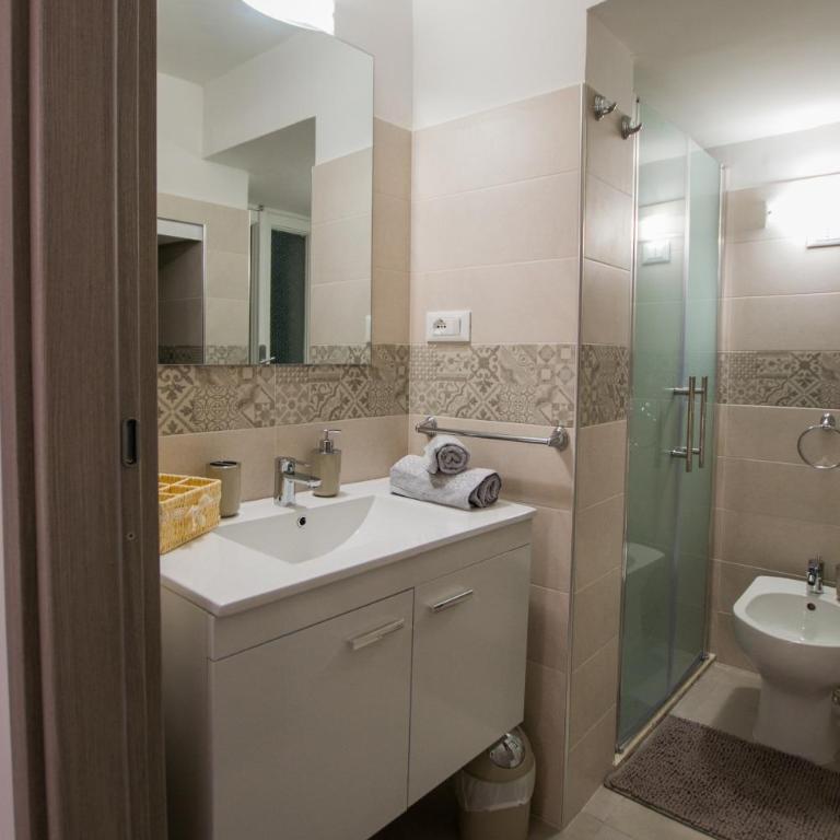 Suite 87 - Casa con 1 Camera da Letto e Vasca Idromassaggio - 12