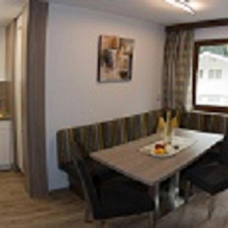 Garni Samnaun - Apartment mit 2 Schlafzimmern - 7