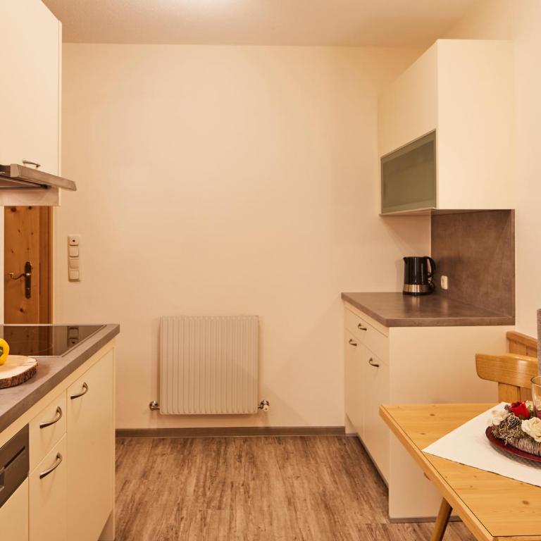 Haus Lenz - Apartment mit 1 Schlafzimmer und Balkon - 4