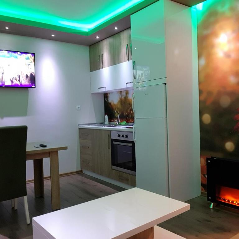 BOLERO - One-Bedroom Apartment - 2