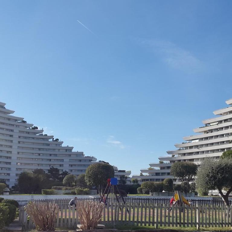 Lovely apartment in Marina Baie des Anges- Baronnet - Sew view, free parking spaces on site, restaurants, beach, supermarket - Apartamento de 1 dormitorio - 41