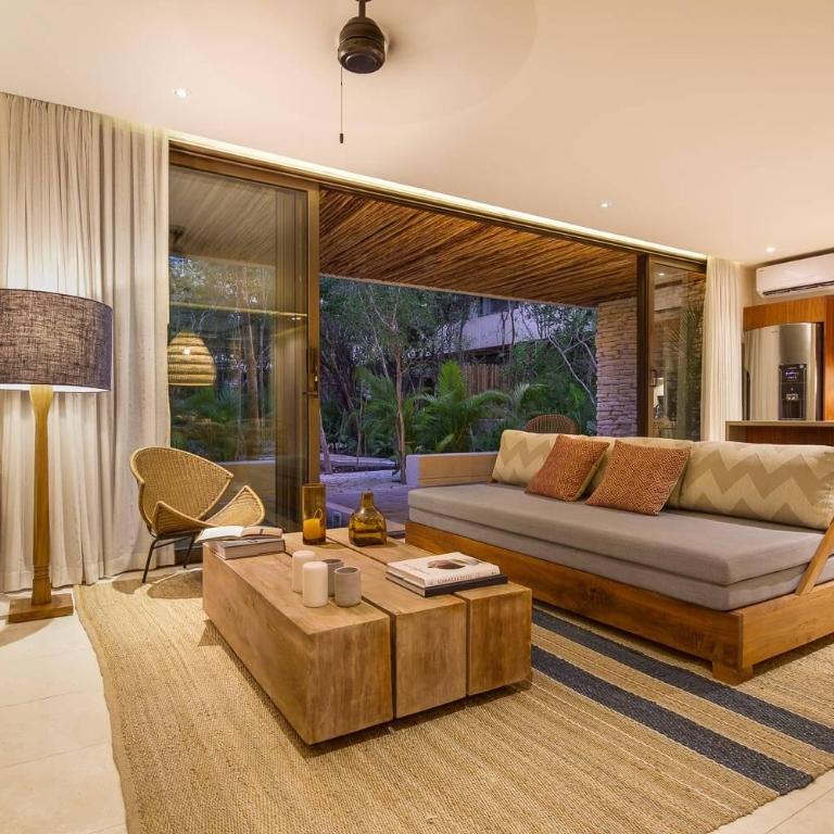 Copal Tulum Hotel - Apartamento Jungle de lujo de 2 dormitorios con piscina privada y vistas al jardín - 1 cama extragrande, 2 camas individuales y 1 sofá cama extragrande - 14
