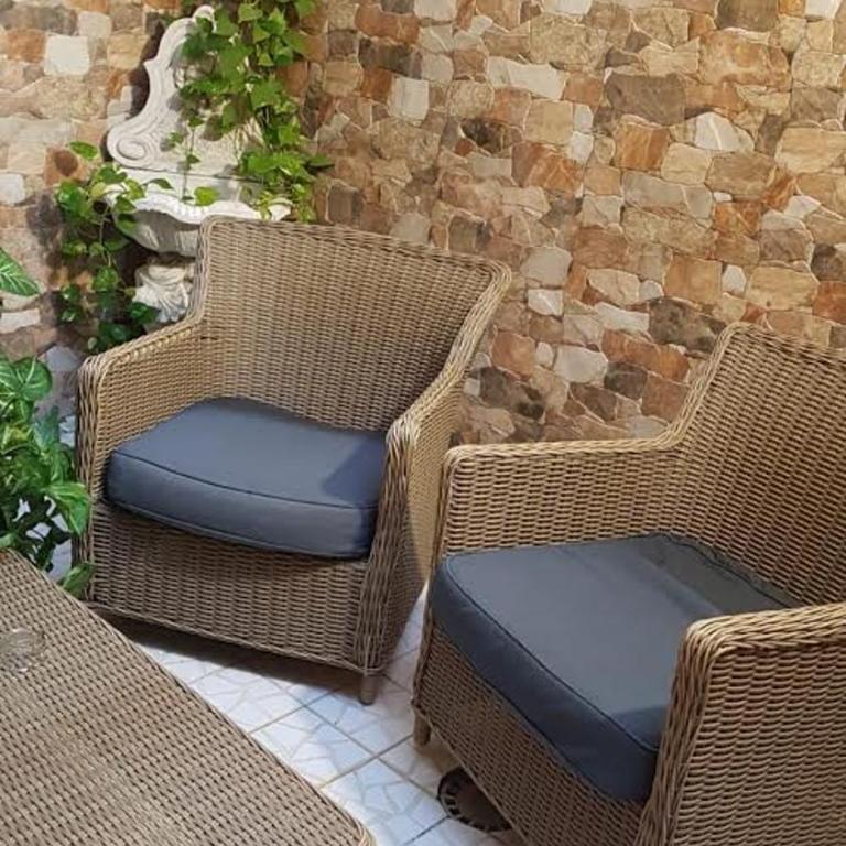 Hotel Sangiuliano 132 centro storico Catania - Superior Double or Twin Room with Patio - 11