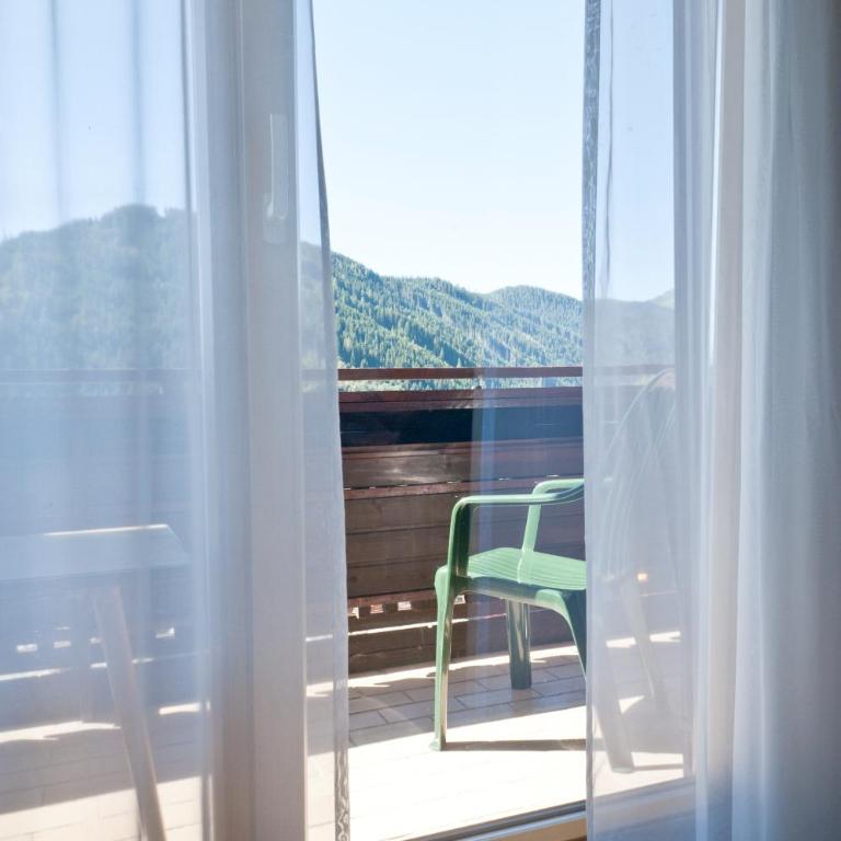 Hotel Alpenkrone - Double Room with Village View - 4