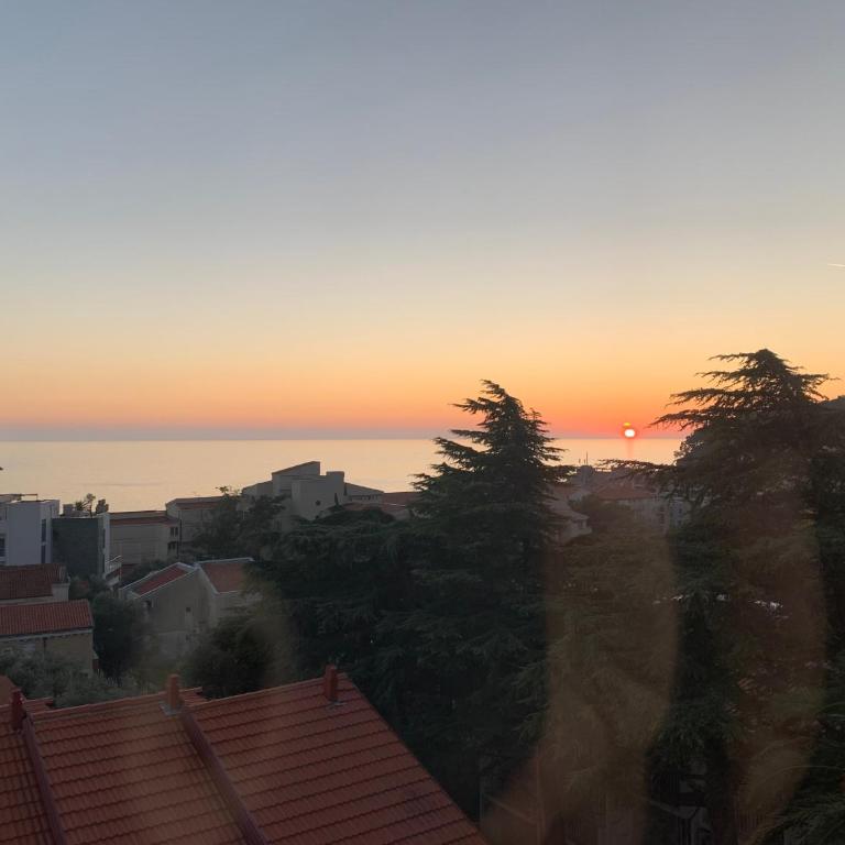 Regent Apartment - Apartment with Sea View - 25