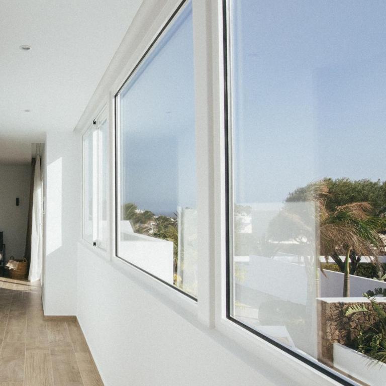 Alava Suites - Apartamento con balcón - 2