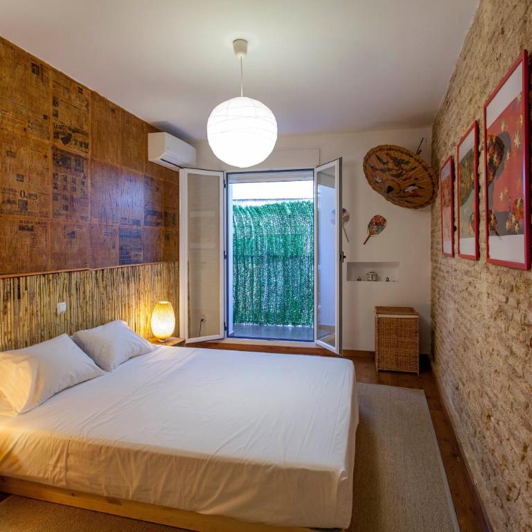 LUXURIOUS & ALLURING HOME IN HISTORIC TOWN (VALENCIA) - Two-Bedroom Apartment - 24