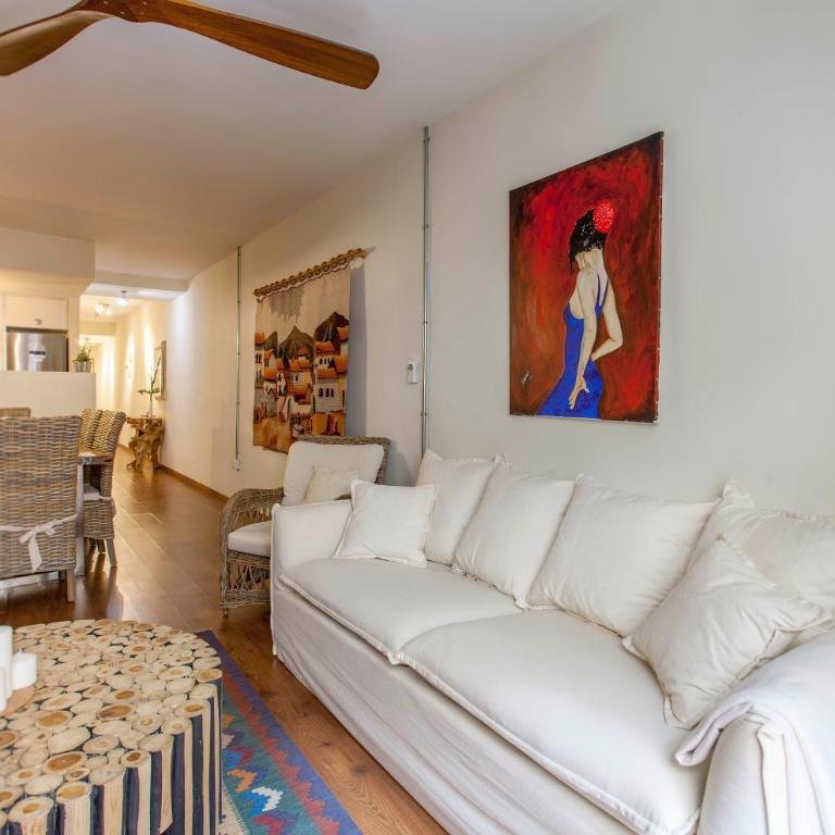 LUXURIOUS & ALLURING HOME IN HISTORIC TOWN (VALENCIA) - Two-Bedroom Apartment - 4