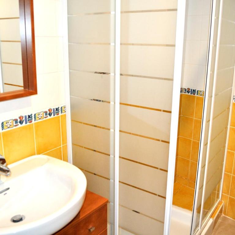 Sueños De Mar F5, 2 dormitorios, puerto náutico, by Bookindenia - Apartamento de 2 dormitorios - 11