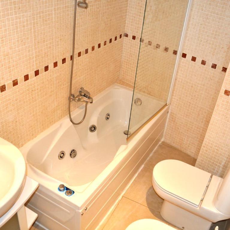 Sueños De Mar F5, 2 dormitorios, puerto náutico, by Bookindenia - Apartamento de 2 dormitorios - 12
