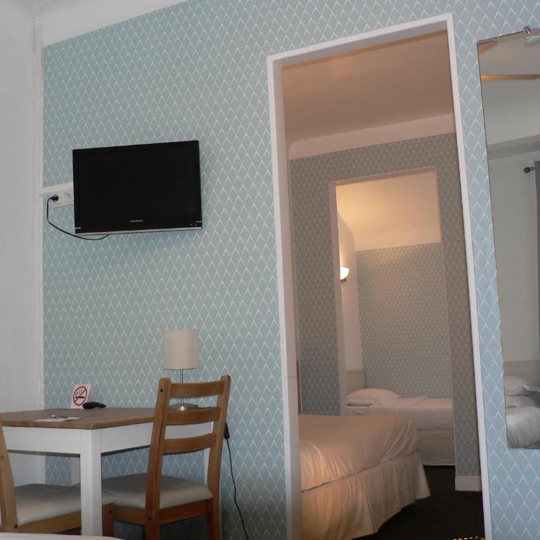 Hôtel Les Alizés - Suite Familiale avec Balcon - 2