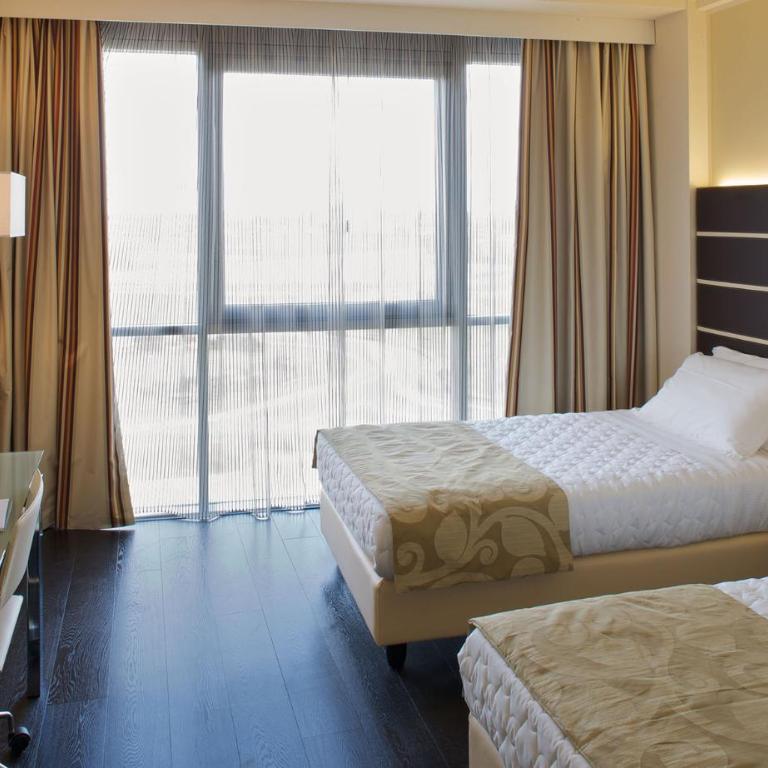 Grand Hotel Mattei - Camera Doppia con Letti Singoli - 1