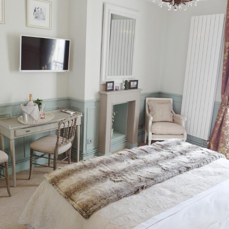 Chambre d hôte : Louvre Elegant Apt Suite - Appartement Supérieur - 16
