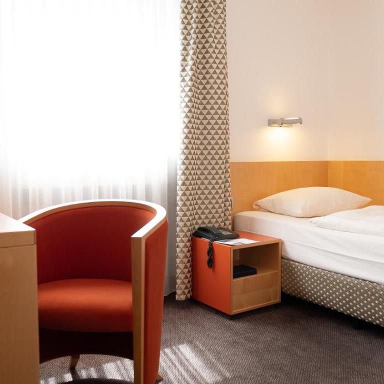 Hotel & Restaurant Walfisch - Habitación Individual Clásica - 4