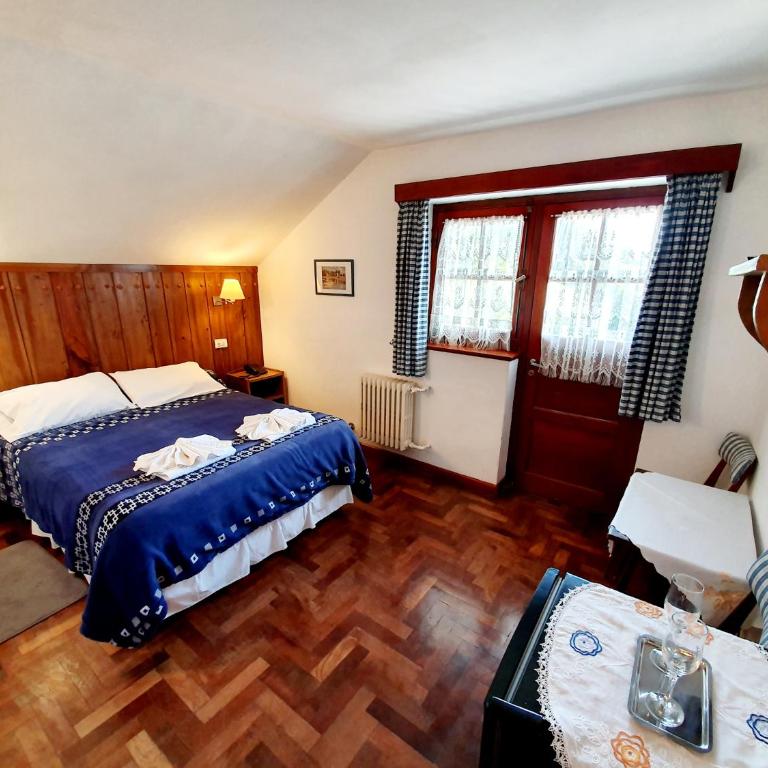 Hotel La Cumbrecita - Habitación Doble Estándar - 1 o 2 camas - 3